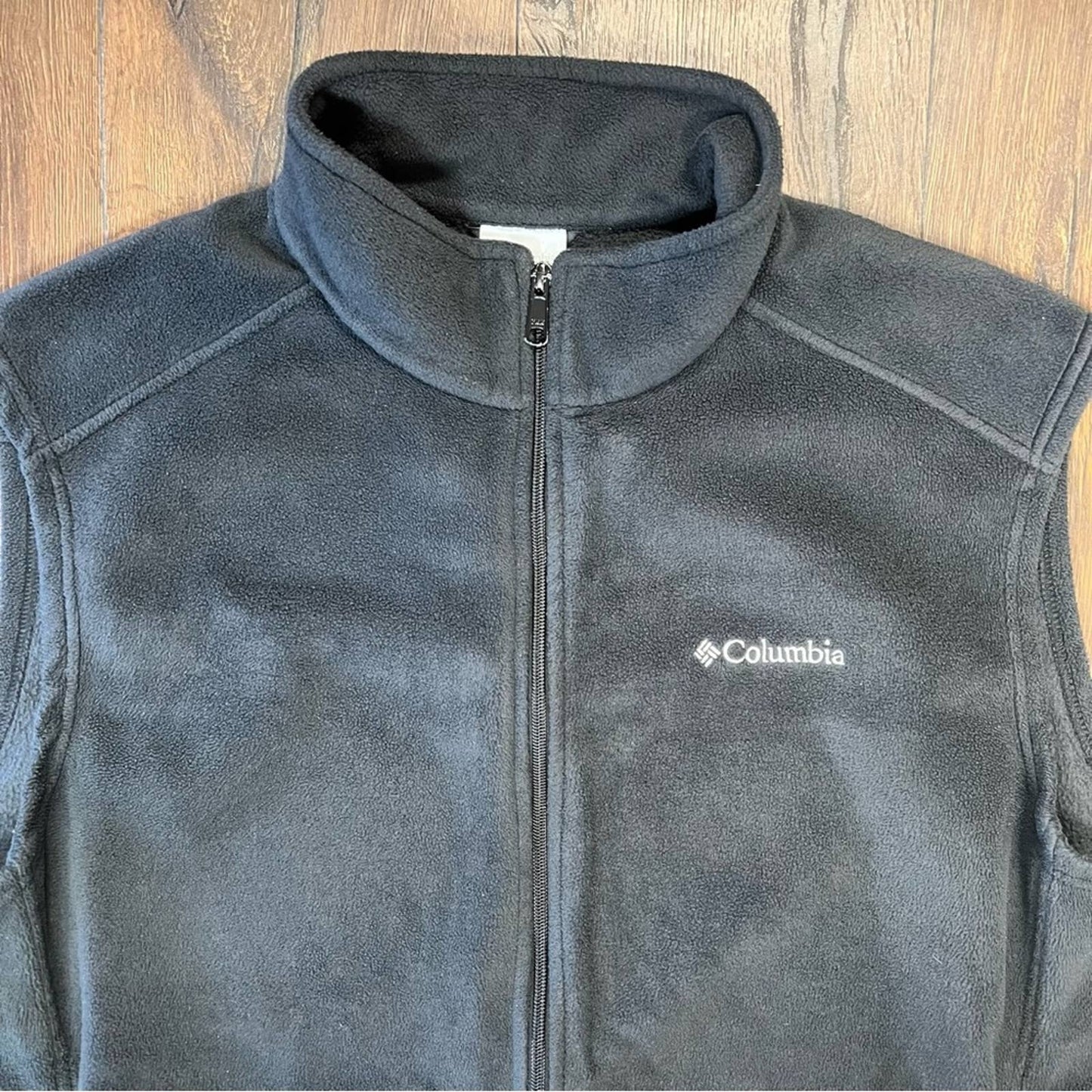 Men’s Columbia zip up fleece vest SZ XXL