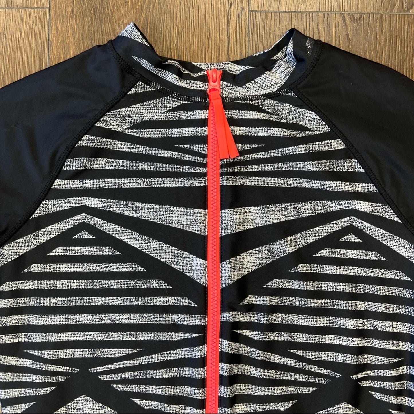 NWT speedo granatina one piece long sleeve swimsuit SZ LG