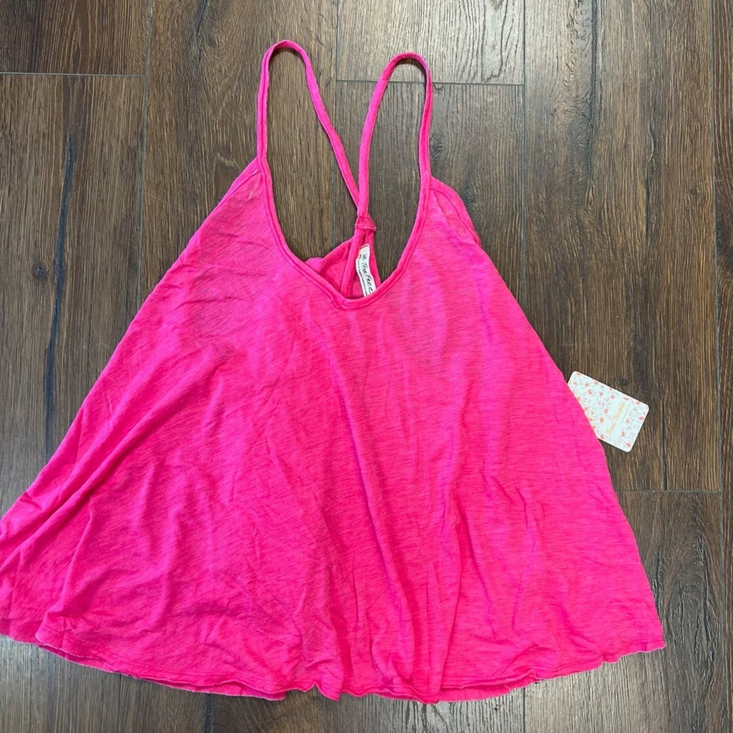 🆕 We the Free Sandy tank SZ MED