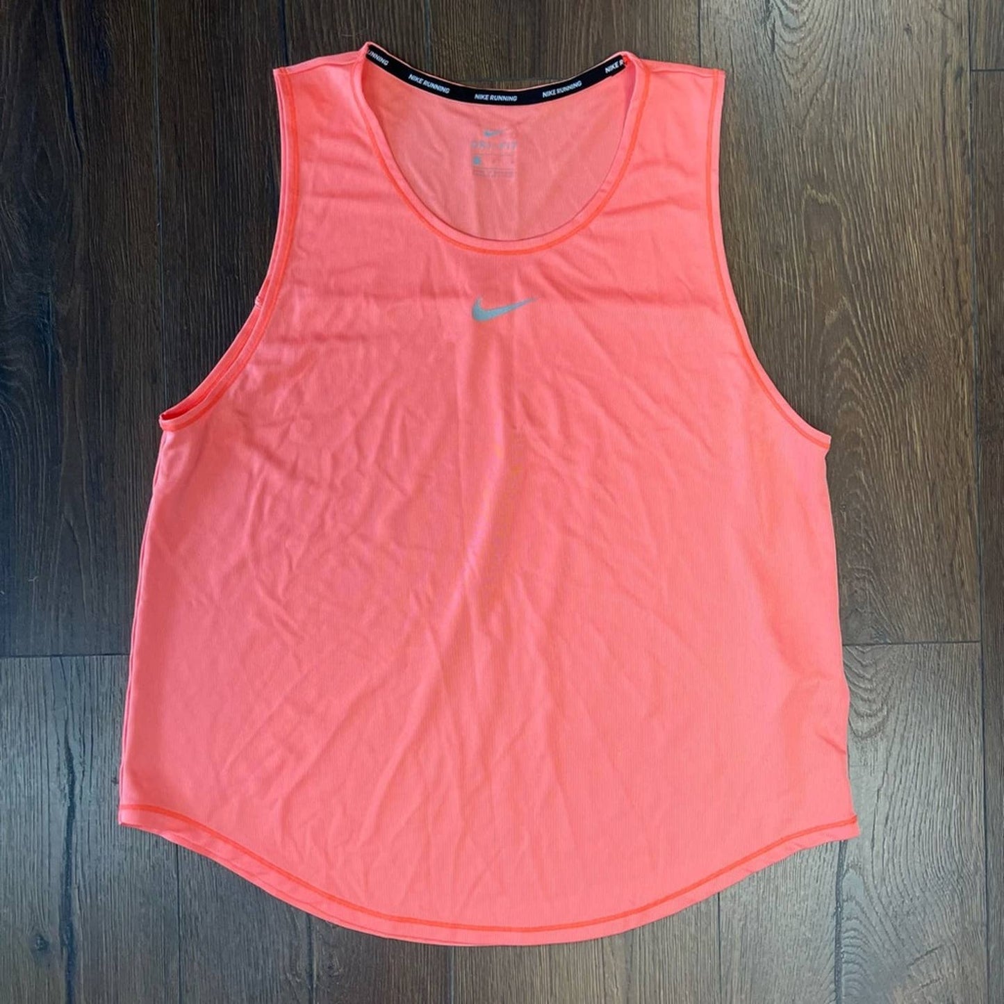 Nike dri-fit tank SZ LG