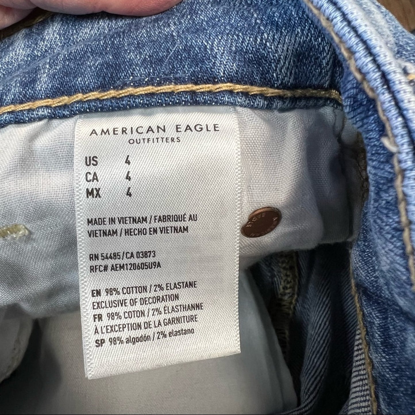 American Eagle high-rise Shortie SZ 4