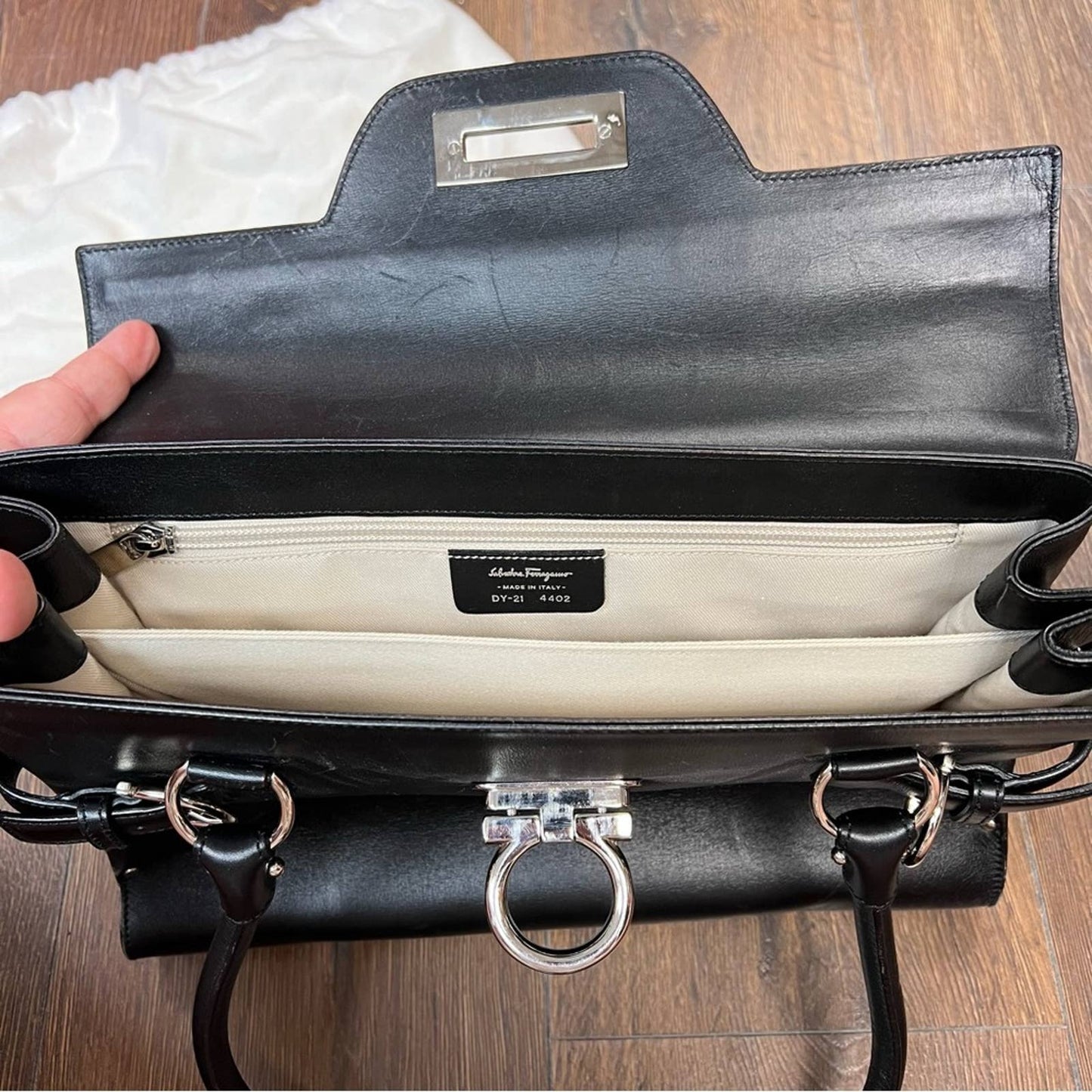 Salvatore Ferregamo Nappa leather Virna handbag