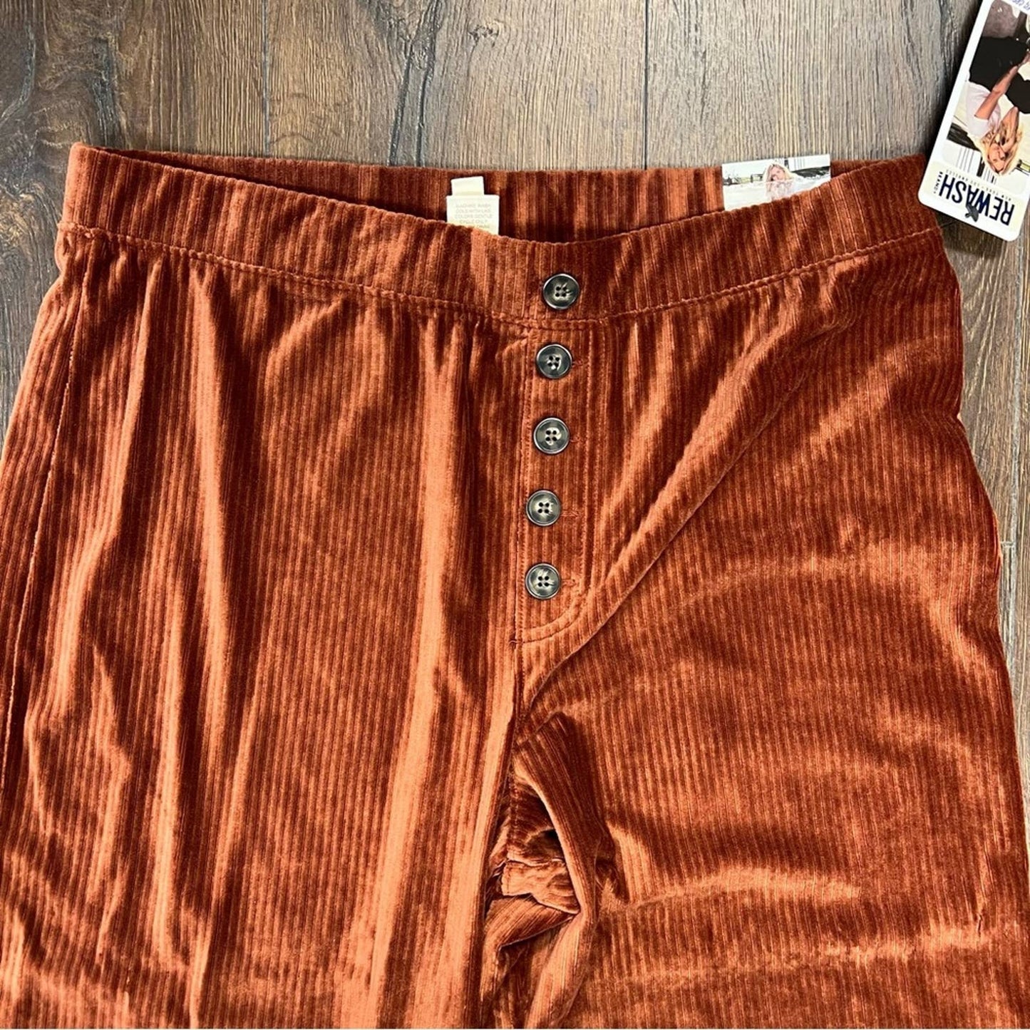 🆕 Rewash Rust ribbed velvet crops SZ XL