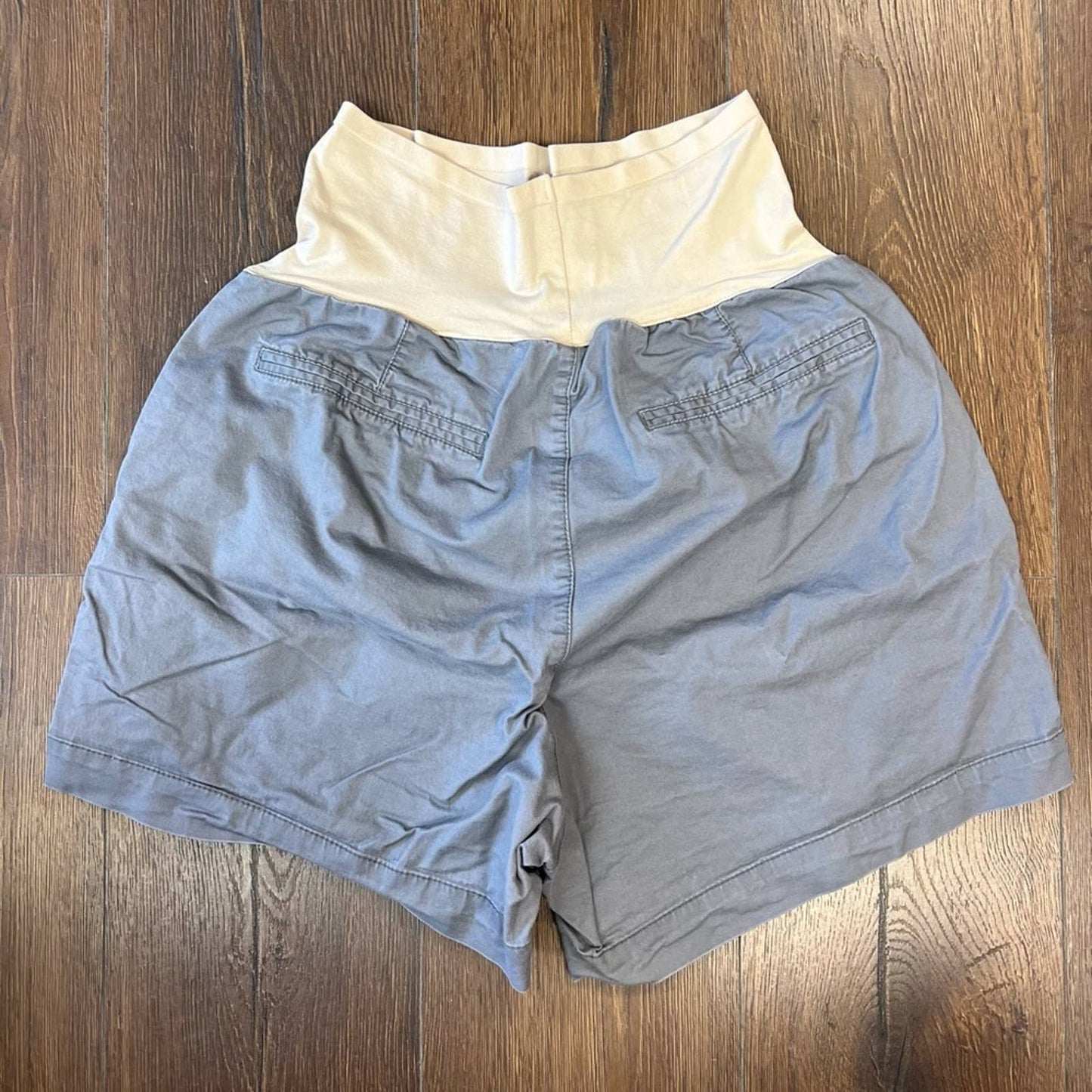 Old Navy maternity short SZ 12