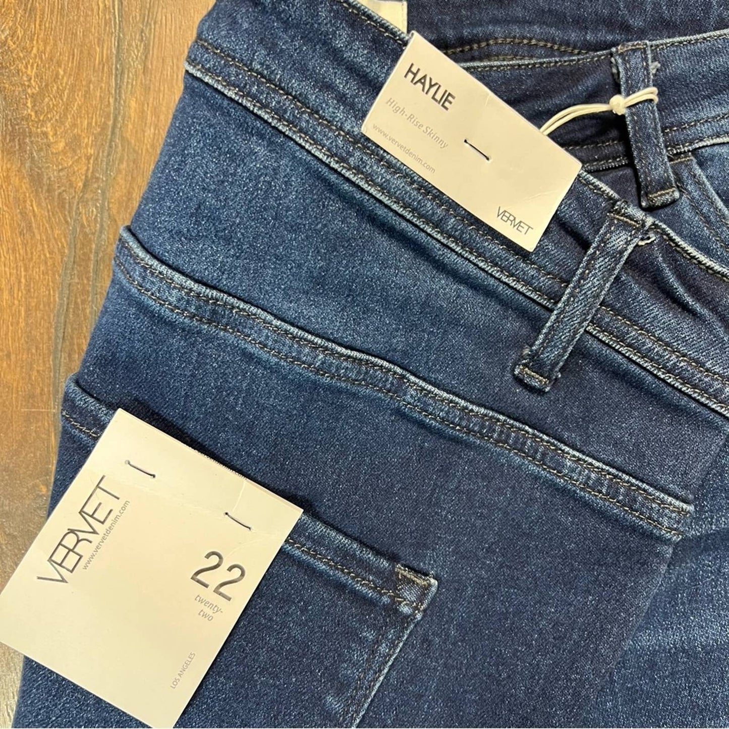 🆕 VERVET high rise skinny jeans SZ 22