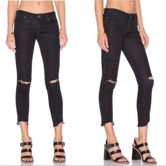 🆕 Free People Mid Rise Skinny Destroyed Ankle Jean in Black SZ 31/10