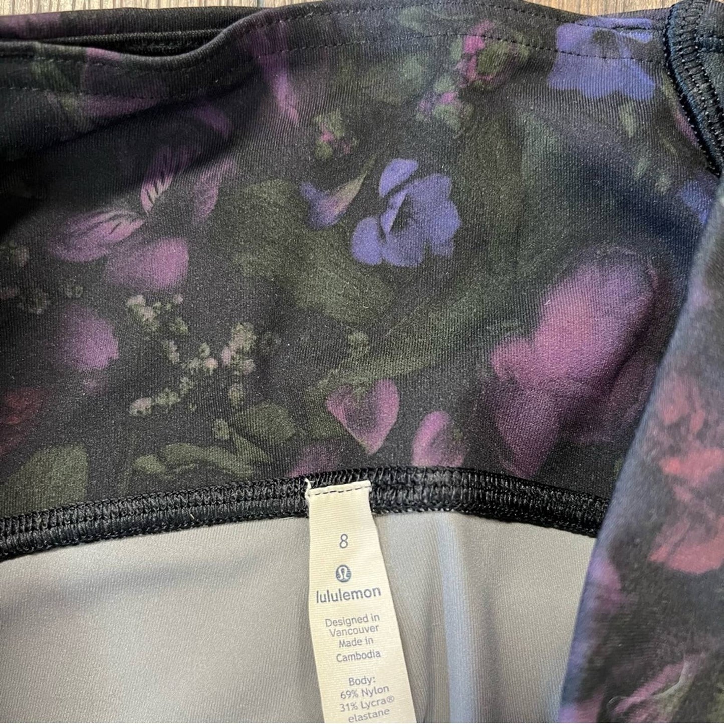 Lululemon Train Times Crop (17") Frozen Flourish Multi / Black SZ 8