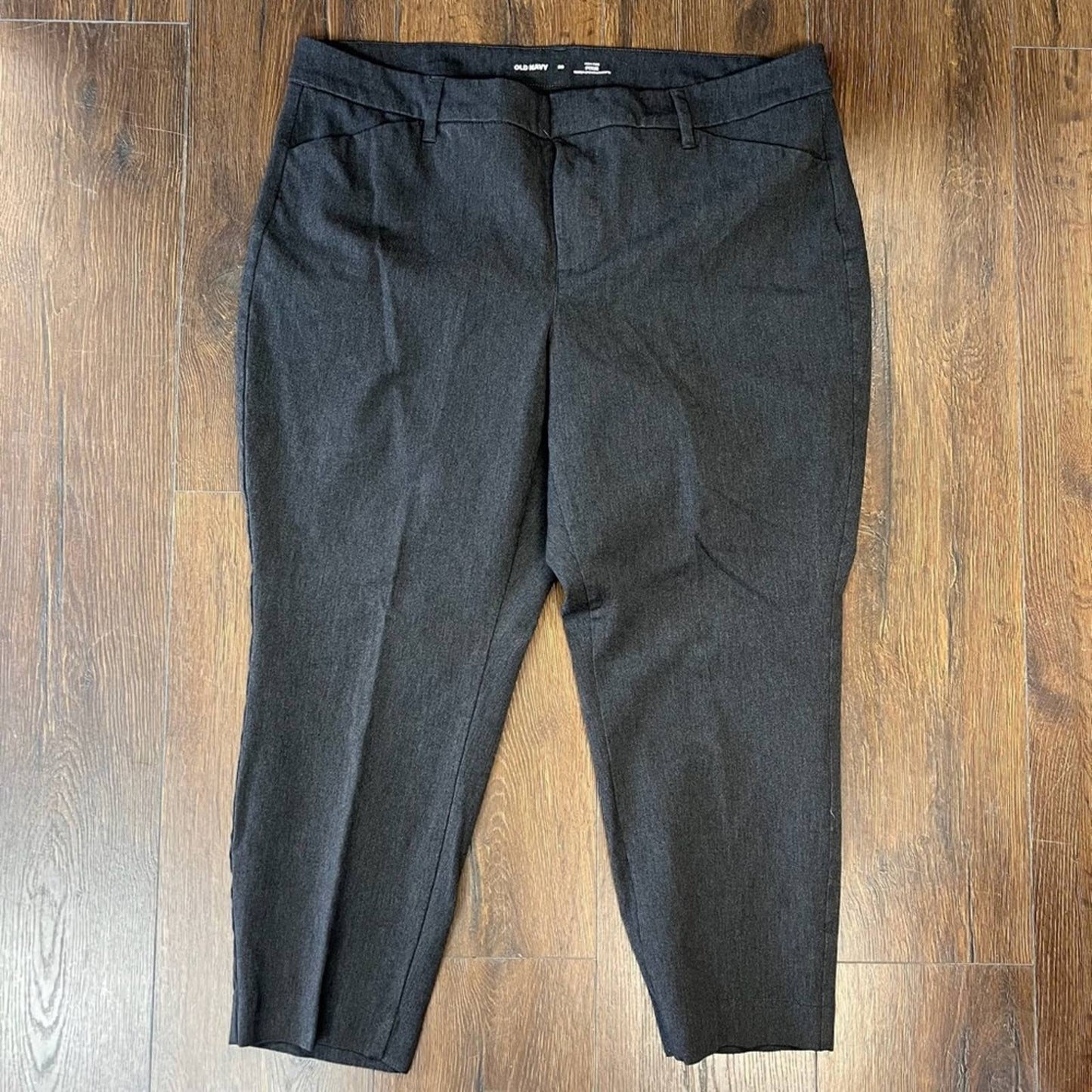 Old Navy high rise pixie secret smooth pocket pants SZ 20