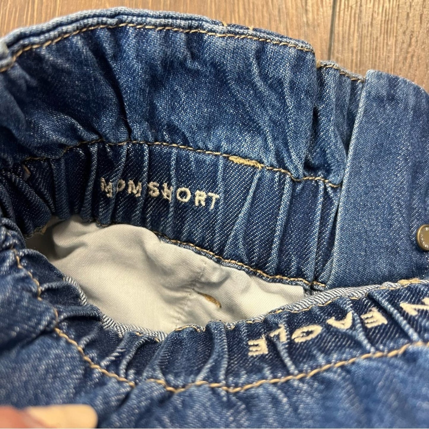 American Eagle Mom shorts SZ 0