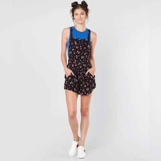 🆕 Free People sweet in the street overall short SZ LG