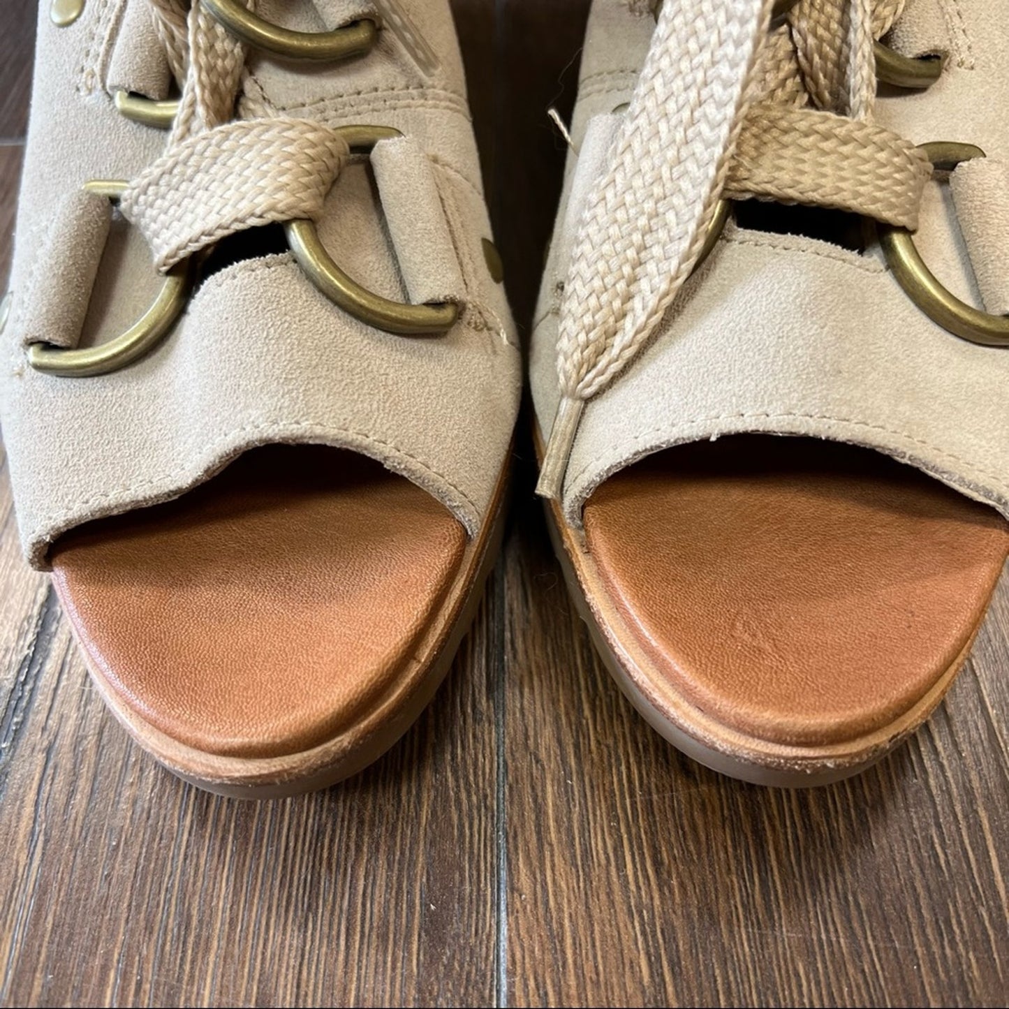 Sorel After Hours Lace Up Suede Casual Boot SZ 8.5