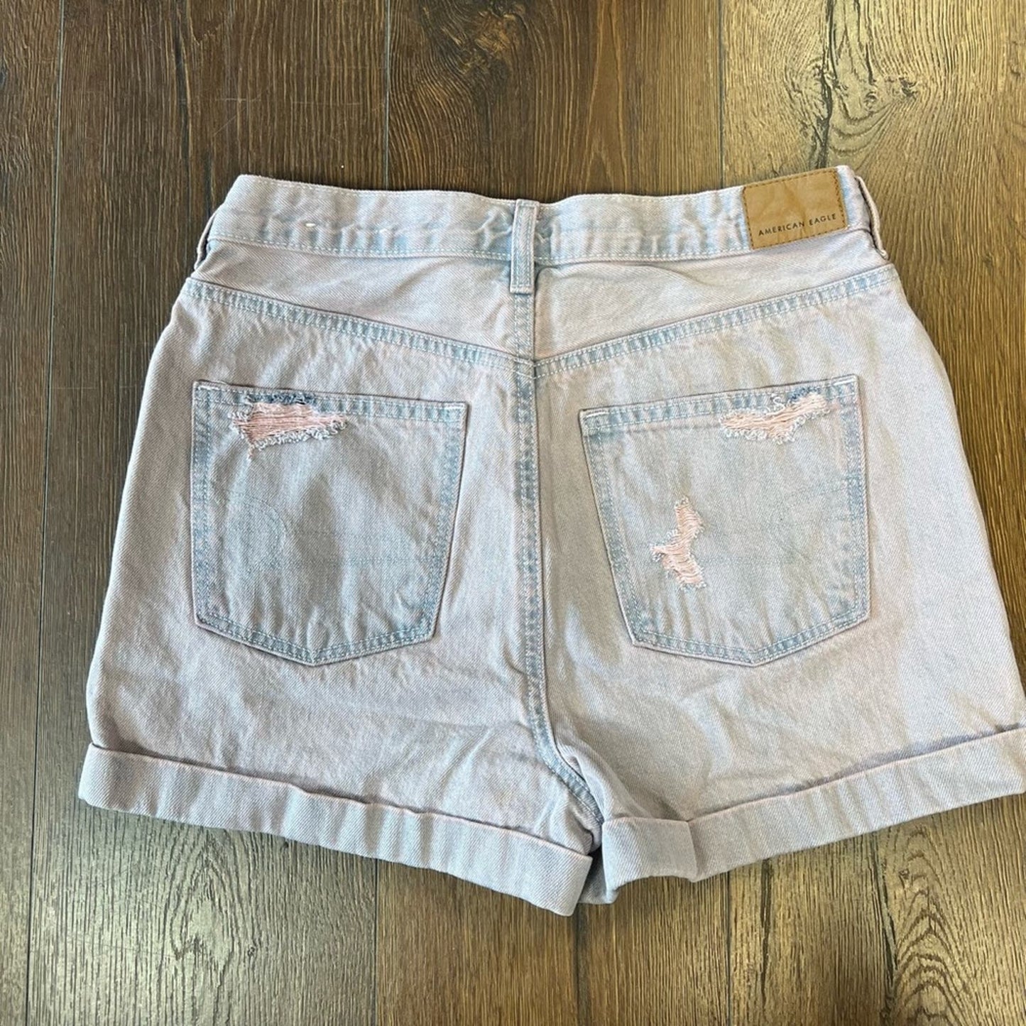 American Eagle mom short SZ 6