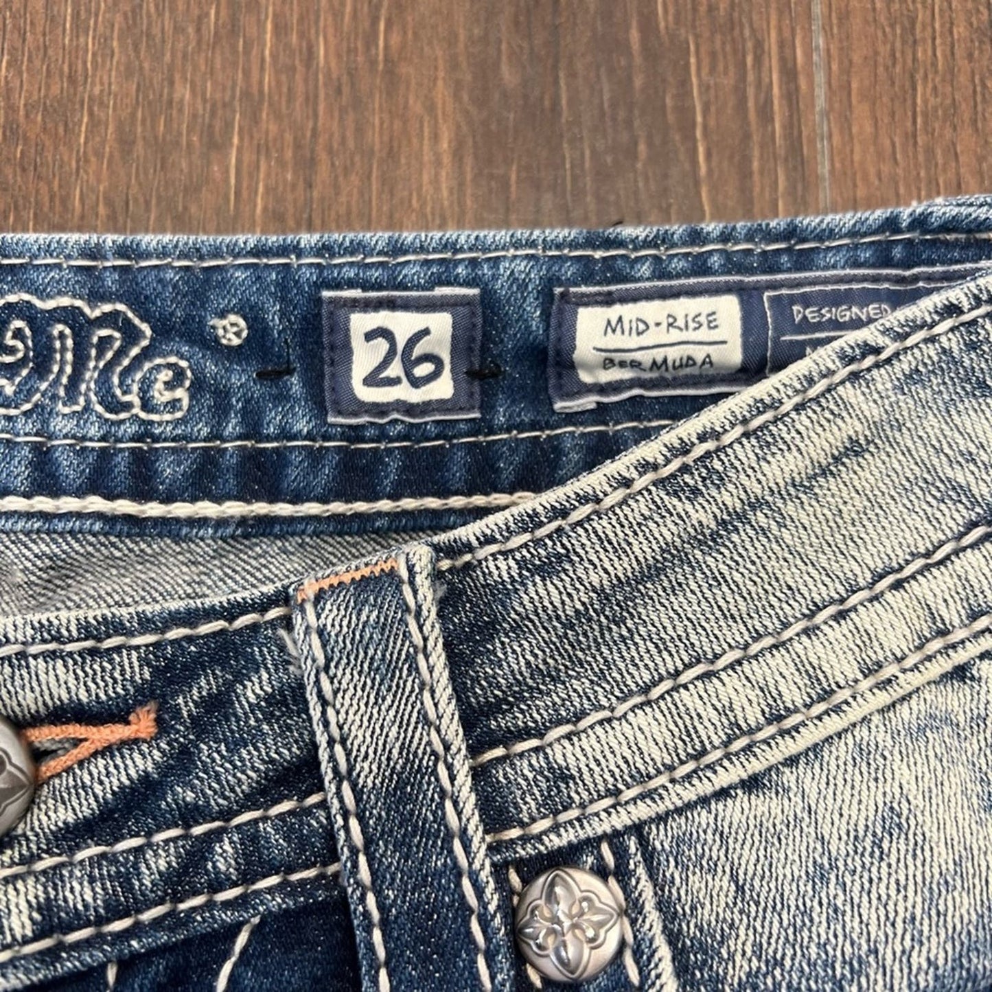 Miss me shorts SZ 26/2