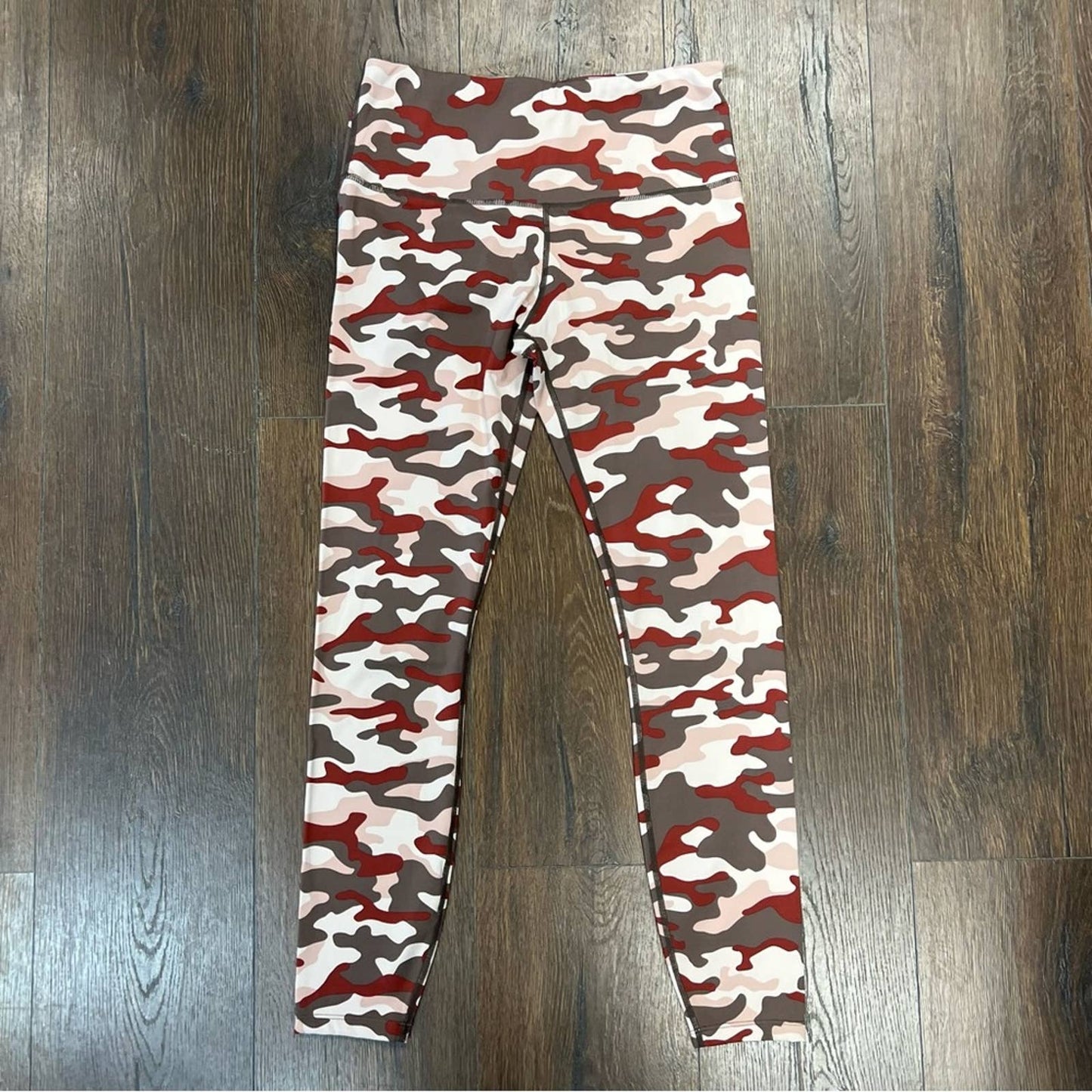 VARLEY ESTRELLA LEGGING ZION CAMO
SZ MED