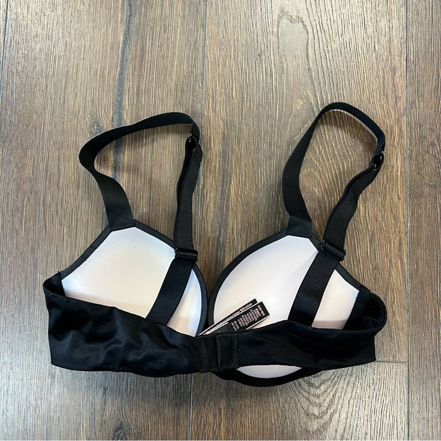 Victoria's Secret Very Sexy Shine Straps Push Up rhinestone Bra SZ 32B