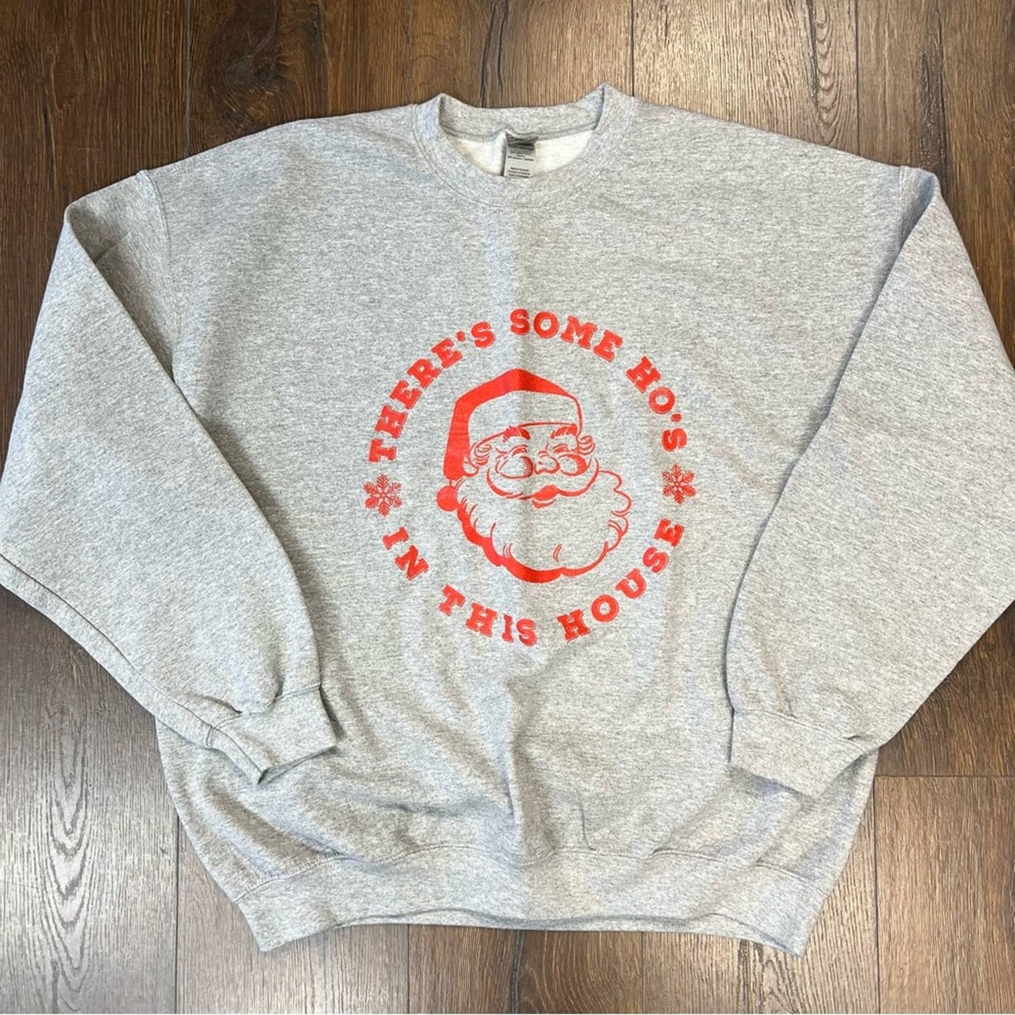 Gildan Christmas “There’s some Ho’s in this House” crew neck sweatshirt SZ XL