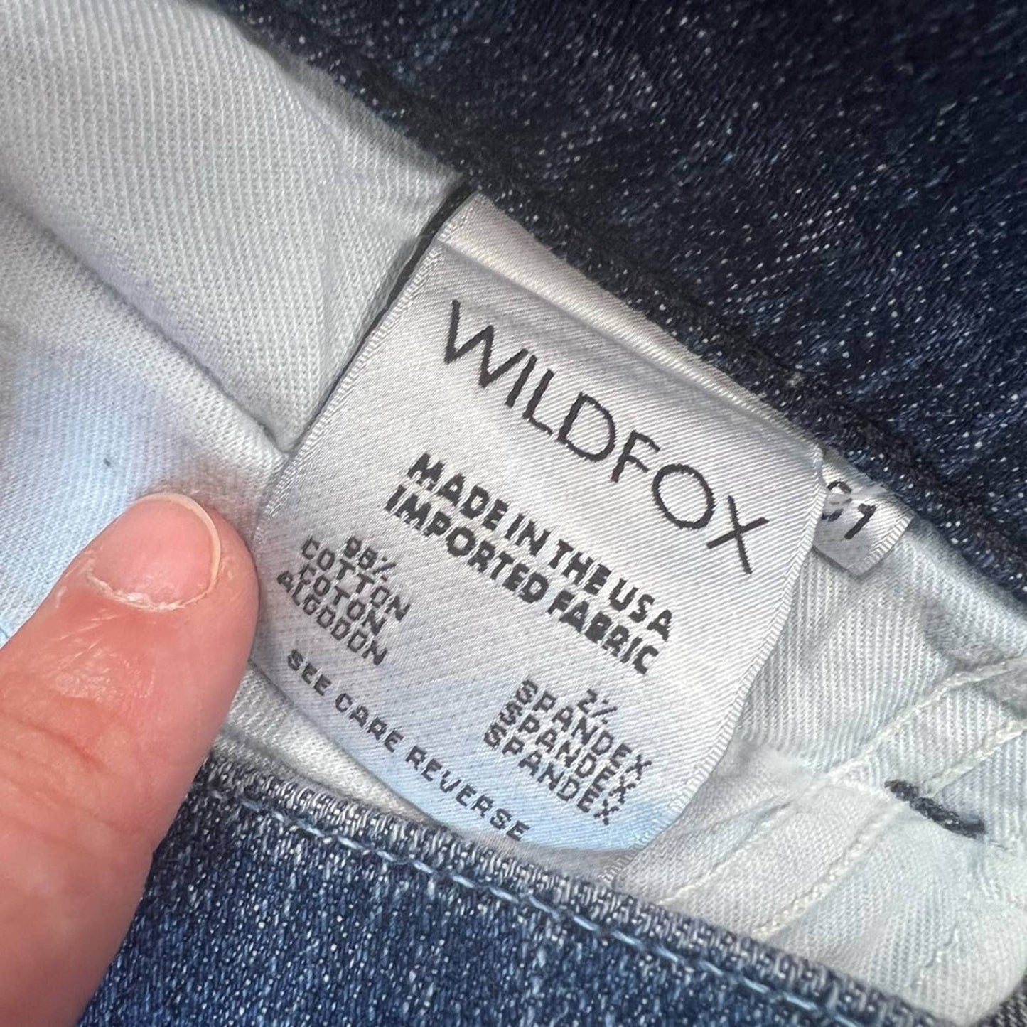 Wildfox mid rise skinny jeans SZ 31/12