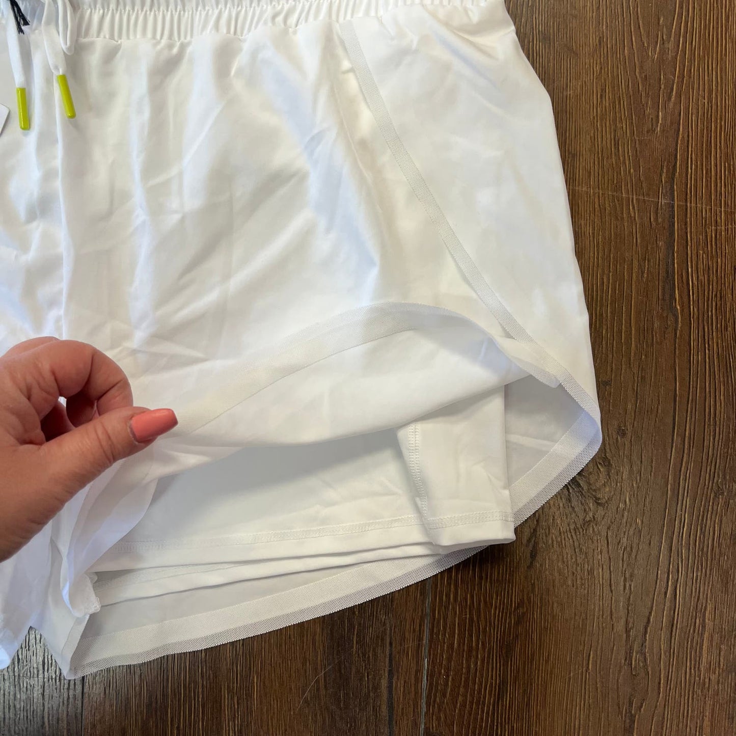🆕 ZYIA white Flow Shorts SZ XXL