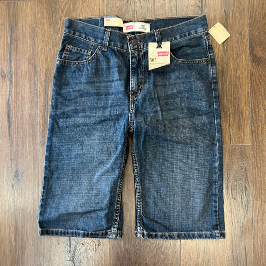 🆕 Levi’s denim shorts SZ 29