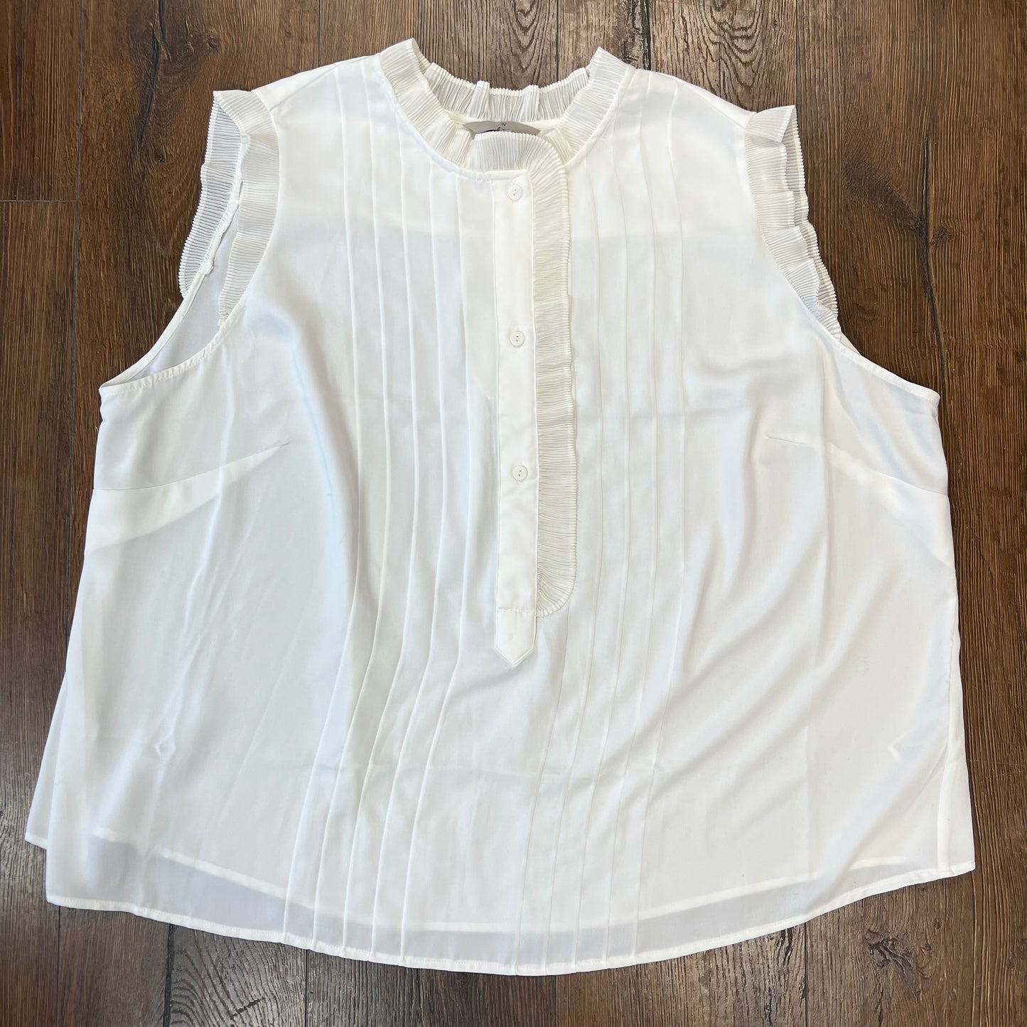 H & M ivory tanks SZ XXL