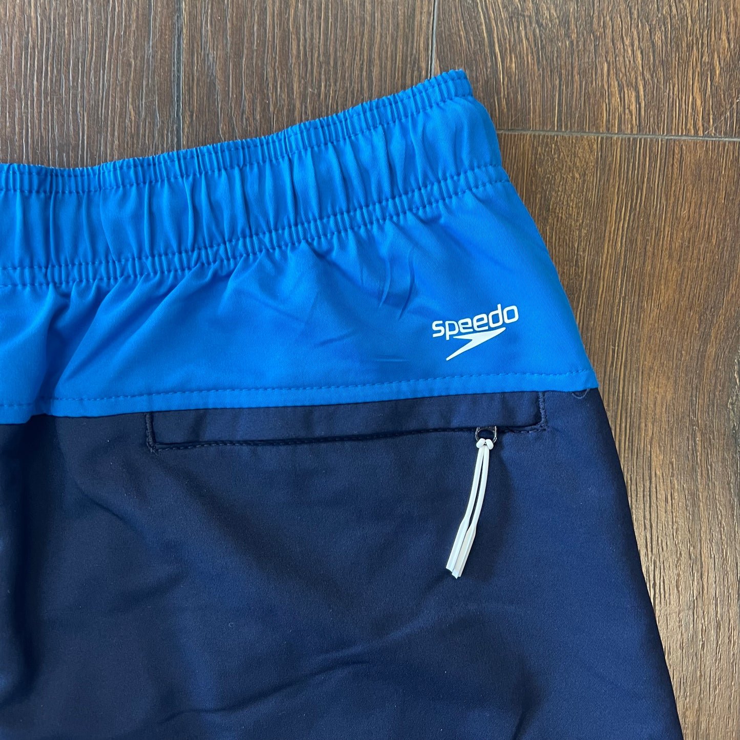 Speedo swim trunks SZ SM