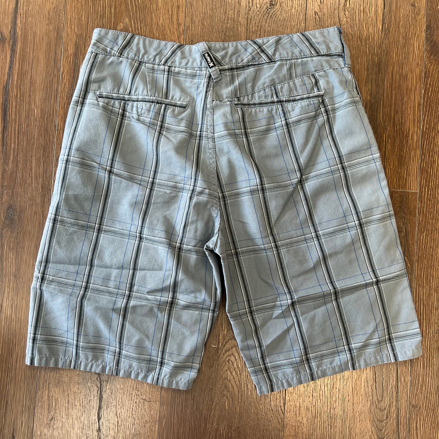 Hurley plaid shorts SZ 31