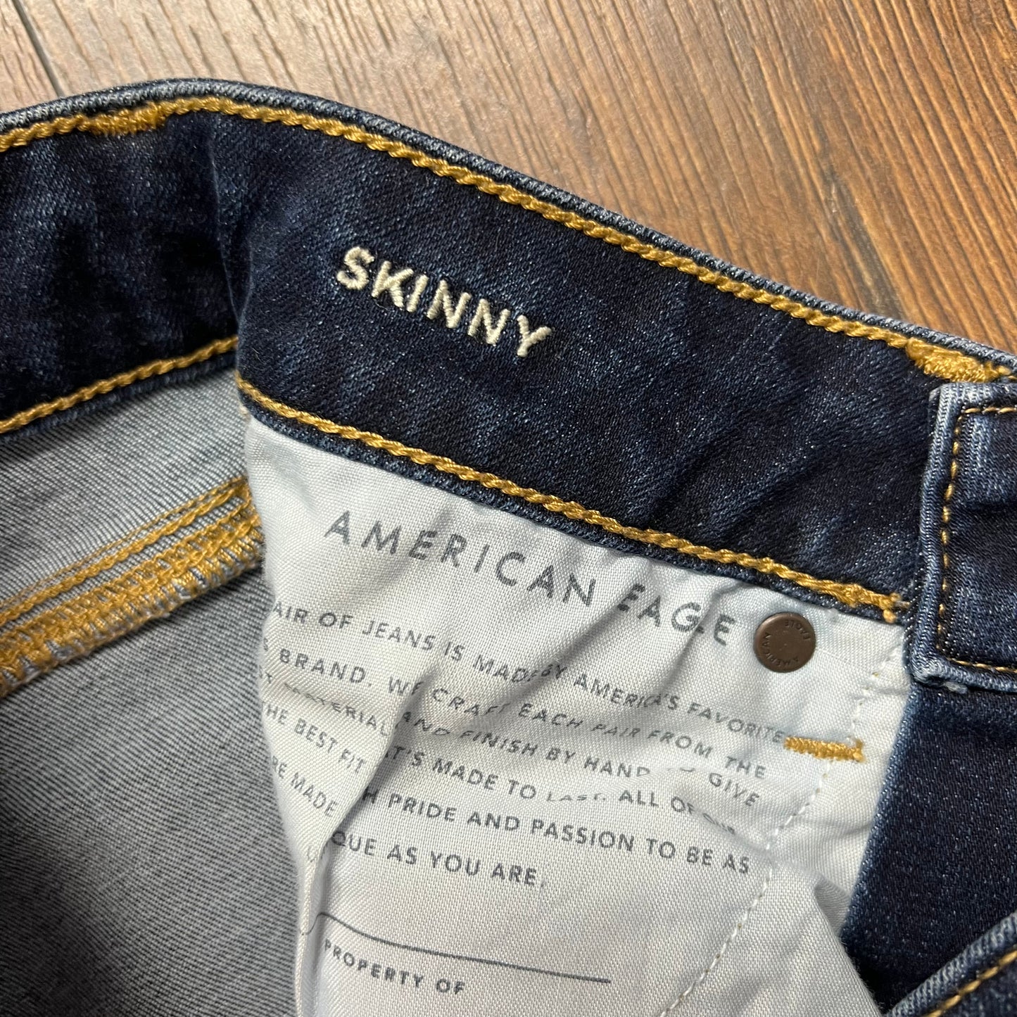 American Eagle Skinny jeans SZ 0