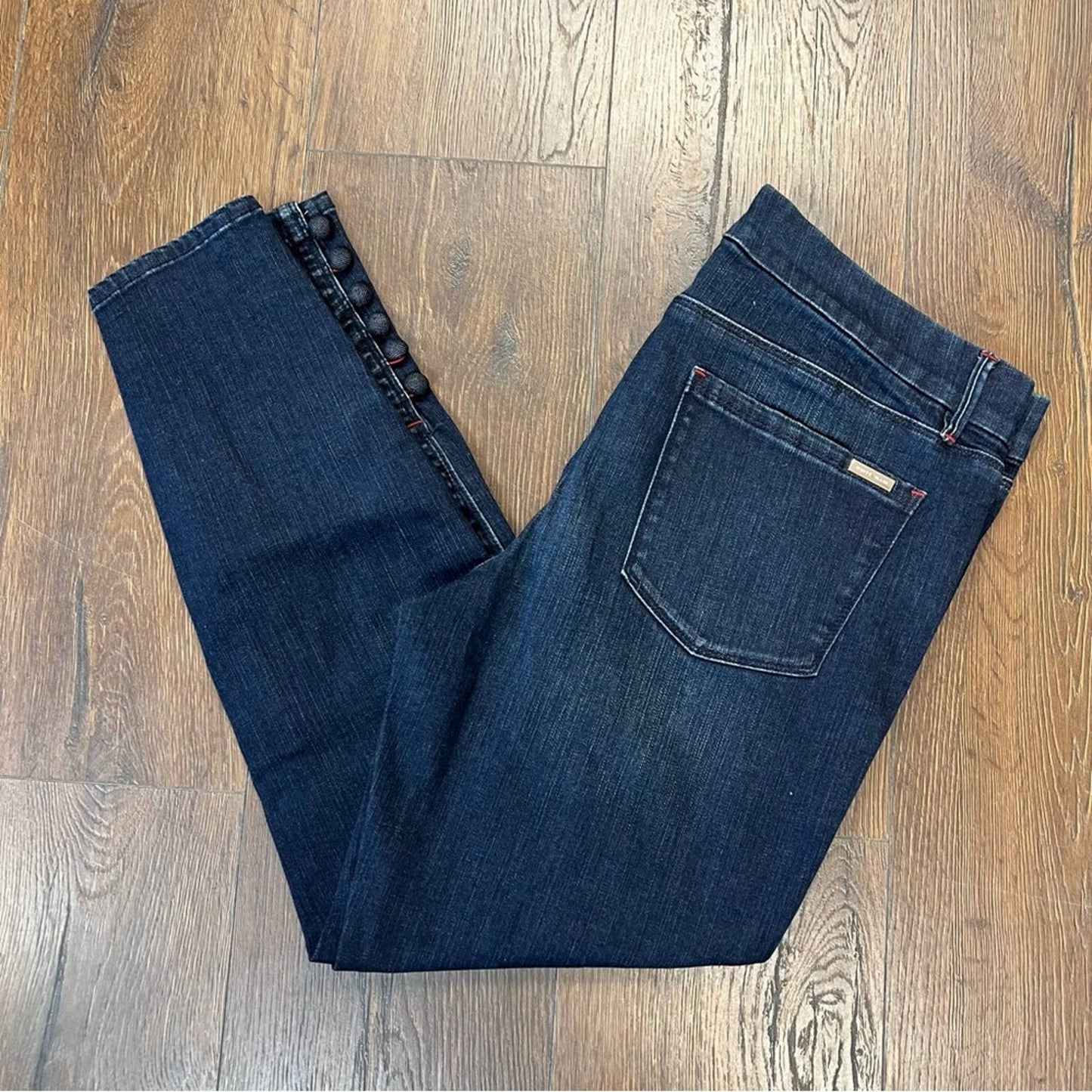 White House black market Classic-Rise Button-Detail Skinny Ankle Jeans SZ 12