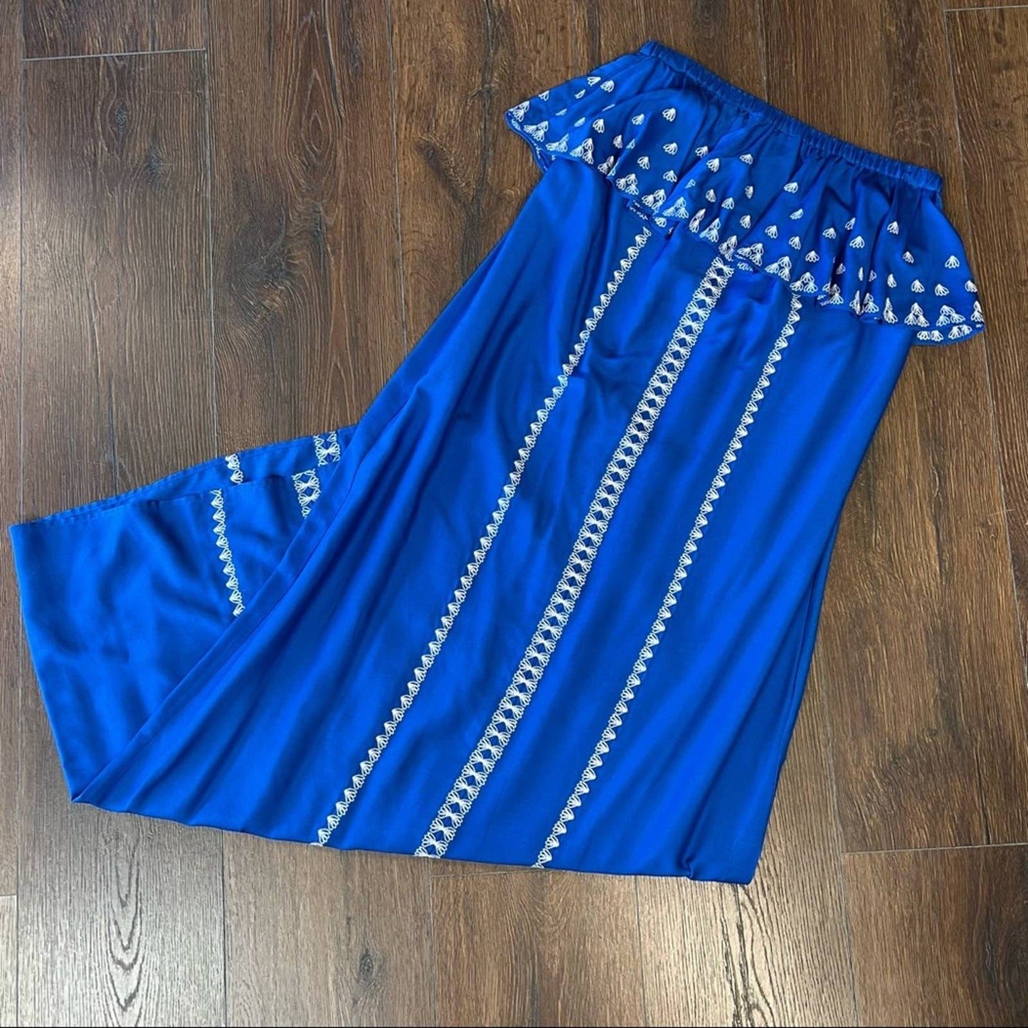 Vineyard vines Embroidered Maxi Dress SZ 6
