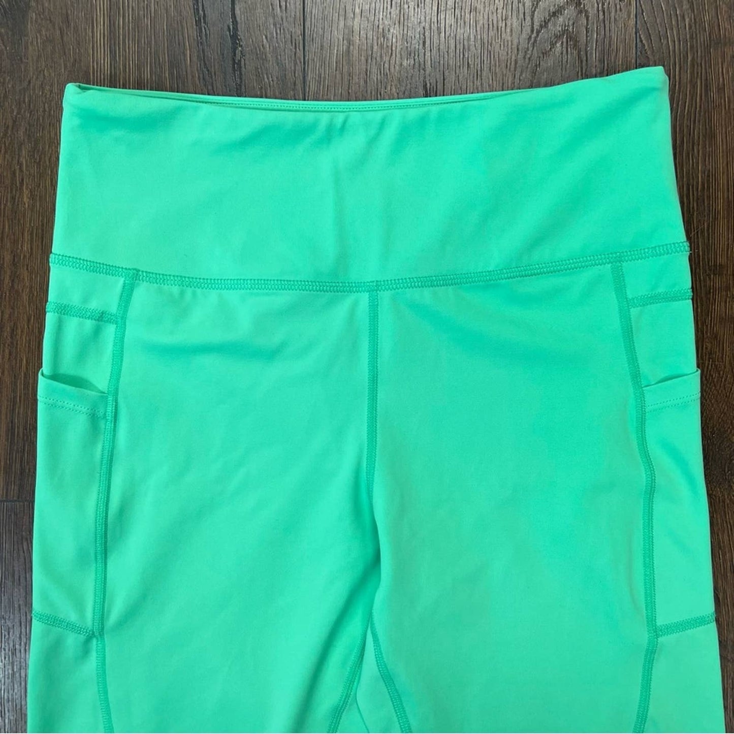 Zyia spring bud pocket light n tight SZ 8/10