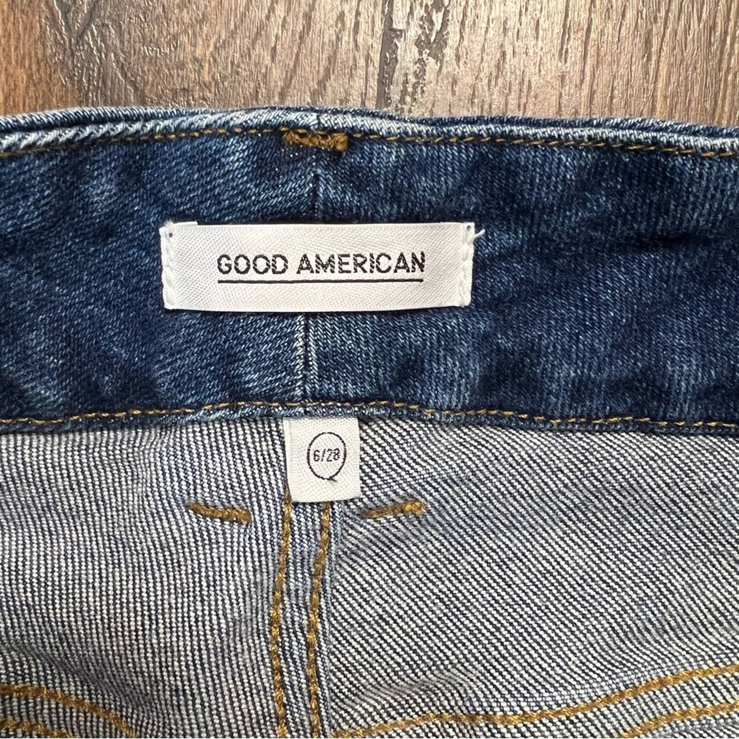Good American Good Straight twisted seam Jeans SZ 28/6