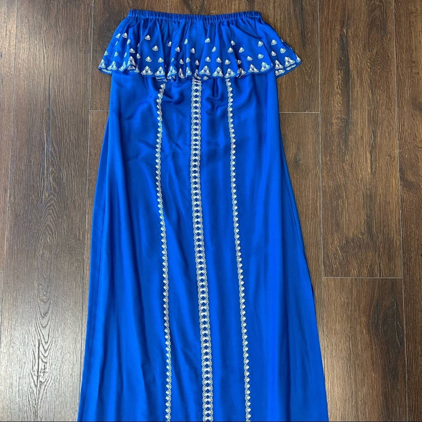 Vineyard vines Embroidered Maxi Dress SZ 6